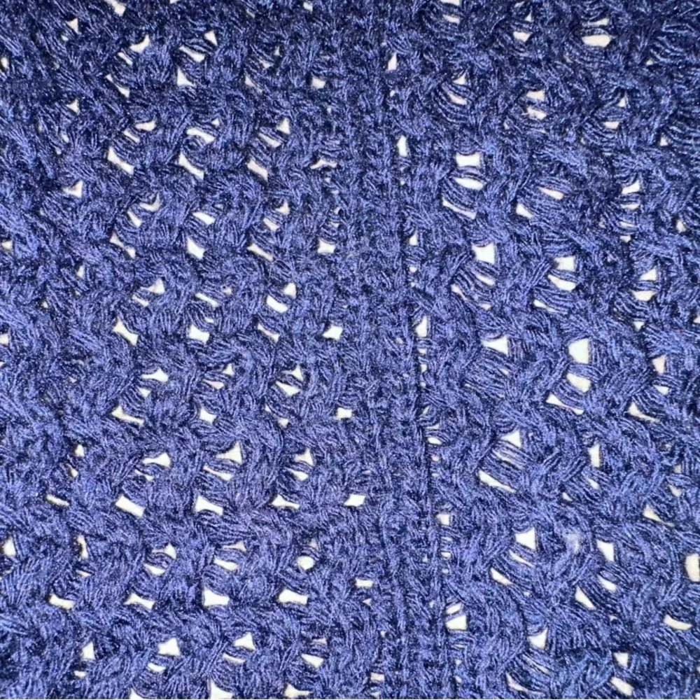 Forever 21 Deep Blue Textured Women’s Cardigan- size- medium. Great condition! - Picture 8 of 10